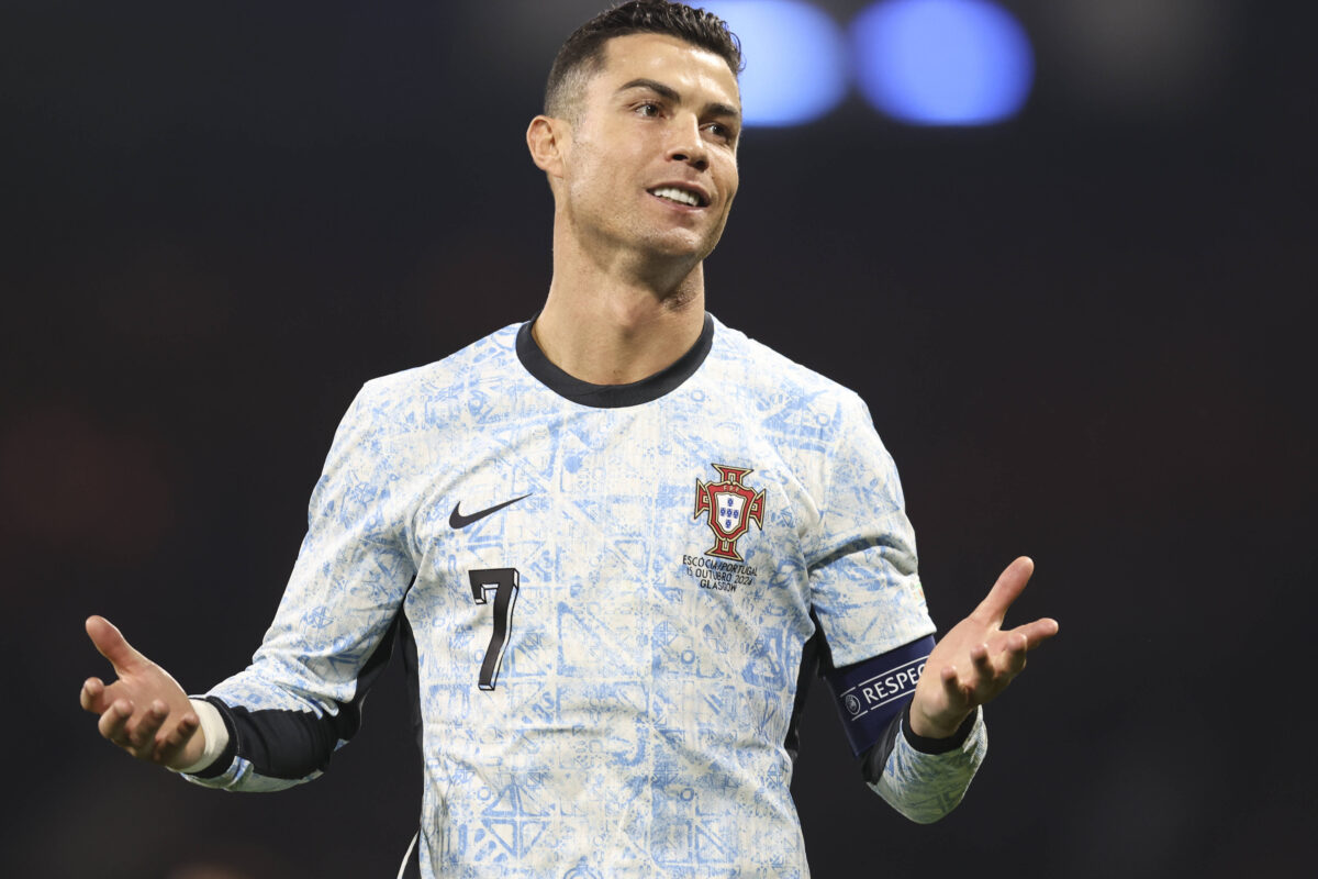 1731484352-Cristiano-Ronaldo23-1200x800.jpg