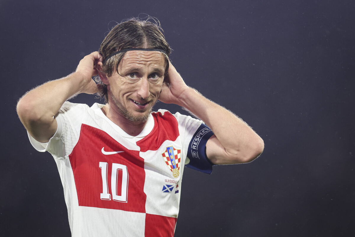 1731745337-Luka-Modric-1200x800.jpg