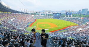AA.37248004.1.jpg