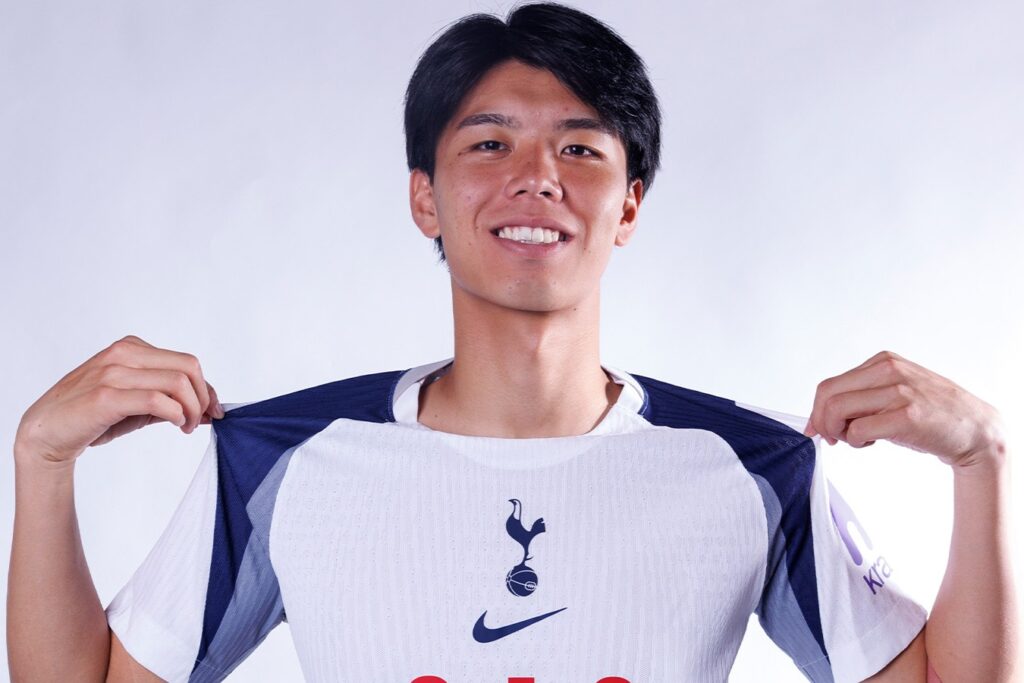 thfc-headerdesk-takai.jpg
