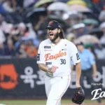 Ponse, the opening tie up to 14 consecutive wins… Return to the first place in one day