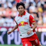 Salzburg’s forward Kitano Sota leaves the team… He suffers a severe tackle in his right ankle and is injured.
